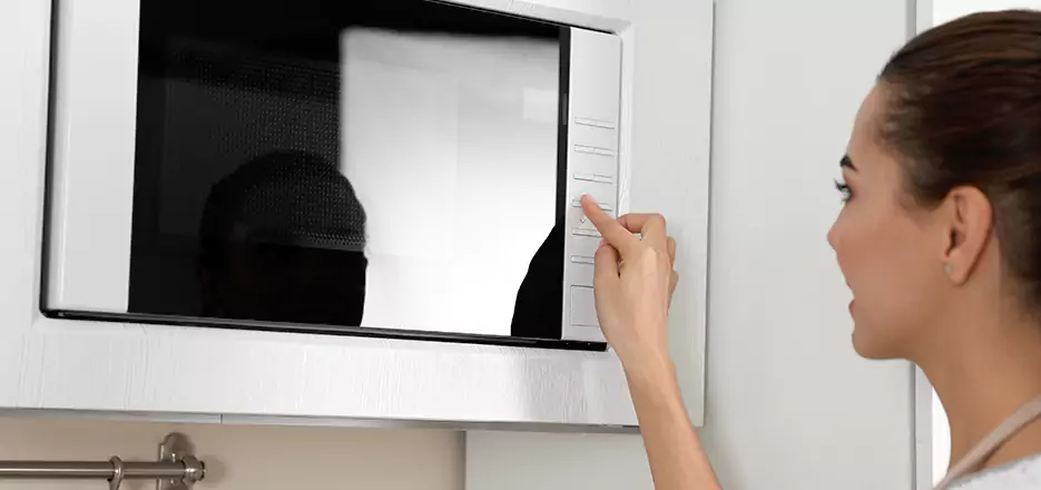 Microwave Keypad and Fan Repair in North Port